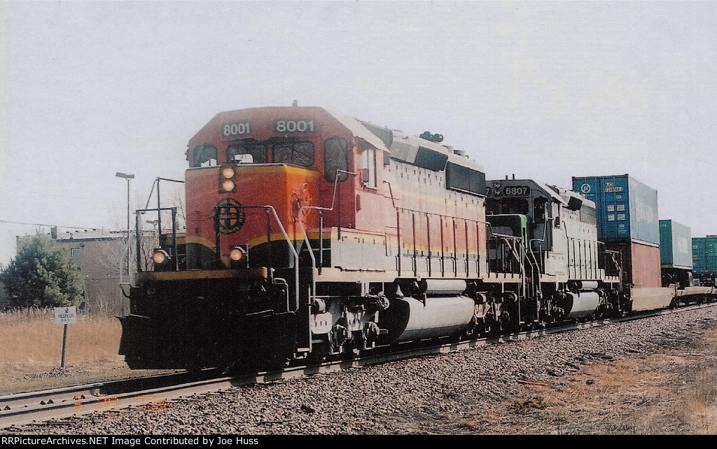 BNSF 8001 West